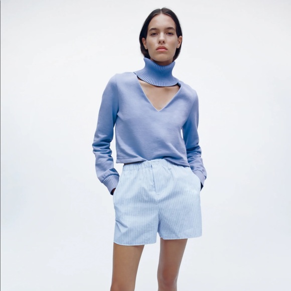 NO OFFERS ZARA light blue cut out cropped turtleneck sweatshirt S - Picture 2 of 12